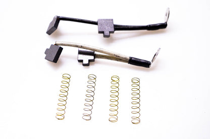 New OEM Briggs & Stratton 393612 Brush Kit NOS