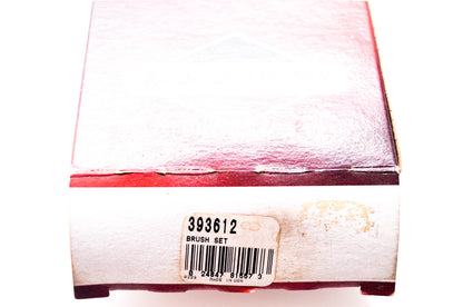 New OEM Briggs & Stratton 393612 Brush Kit NOS