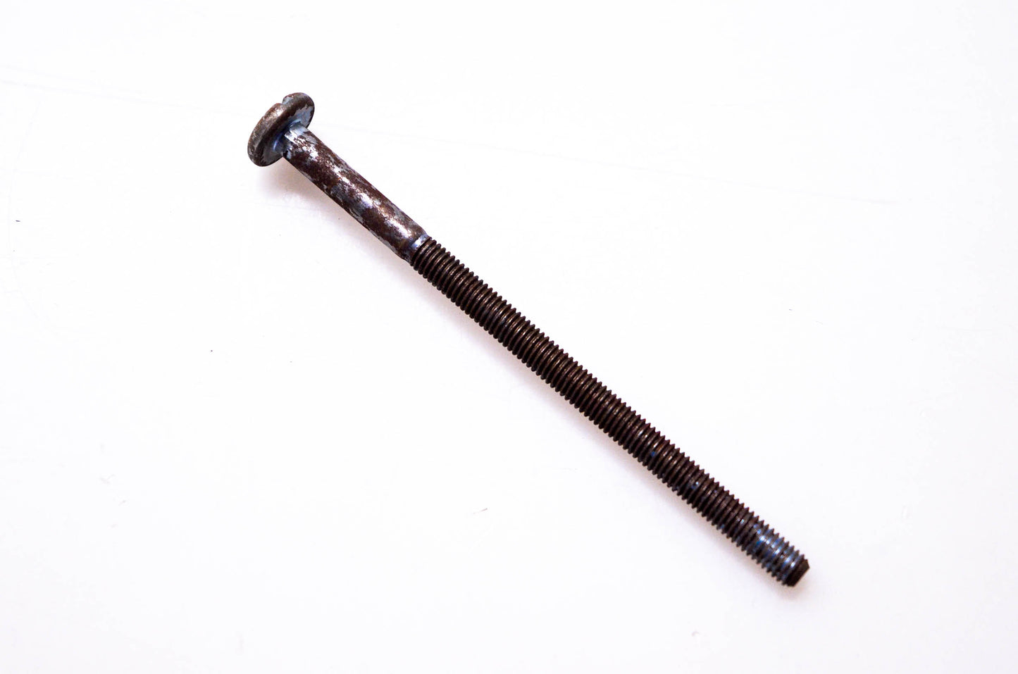 New OEM Briggs & Stratton 93374 Air Cleaner Screw NOS