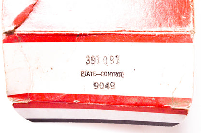 New OEM Briggs & Stratton 391091 Control Plate NOS