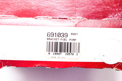New OEM Briggs & Stratton 691039 Fuel Pump Bracket NOS
