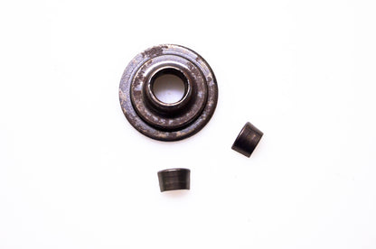 New OEM Briggs & Stratton 499586 Valve Keeper NOS