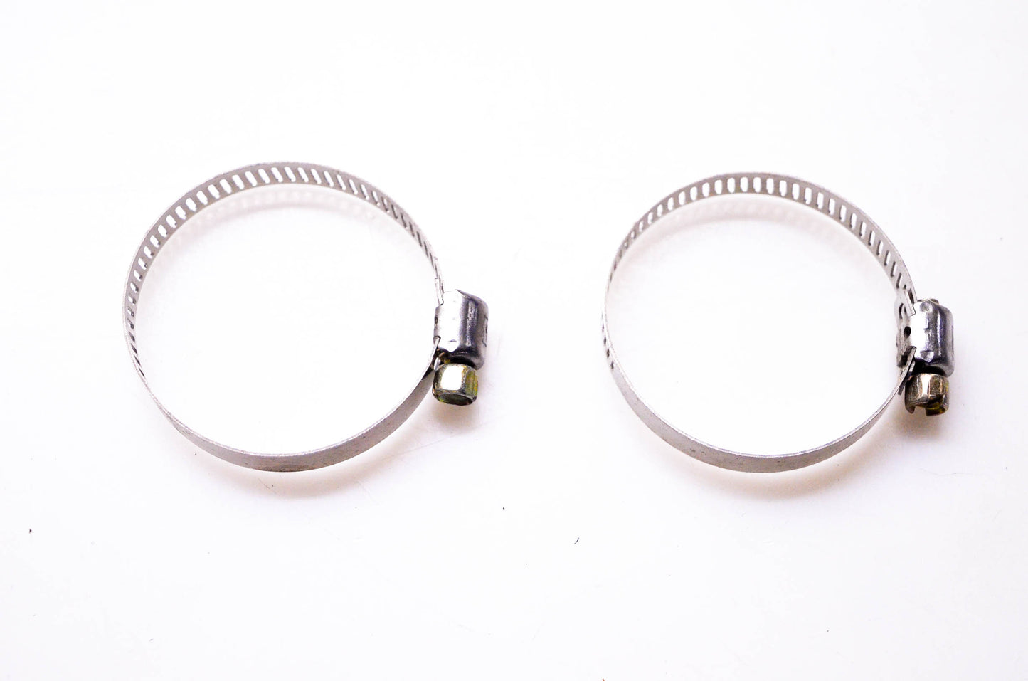 Napa 705-1175 Hose Clamps for Volkswagen Qty 2 NOS