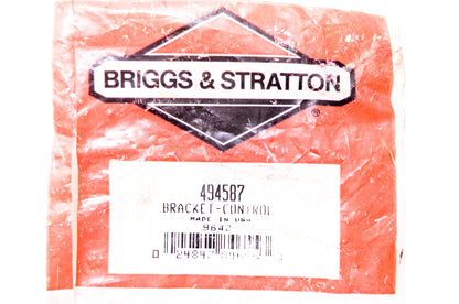 New OEM Briggs & Stratton 494587 Control Bracket NOS