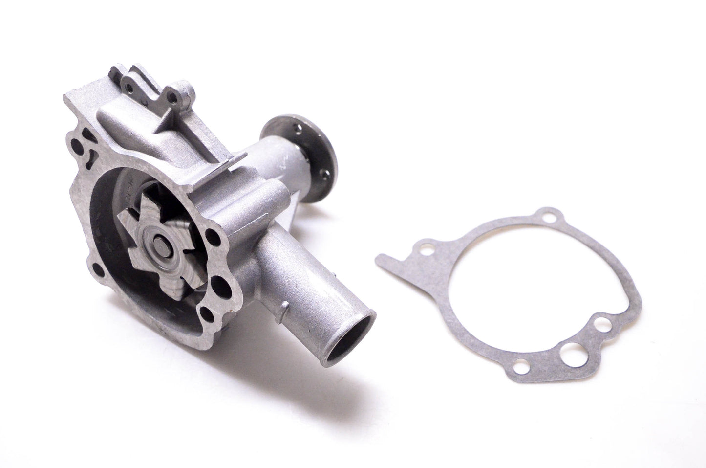 Aftermarket 997610, MB997610 Water Pump & Gasket fits Mitsubishi NOS