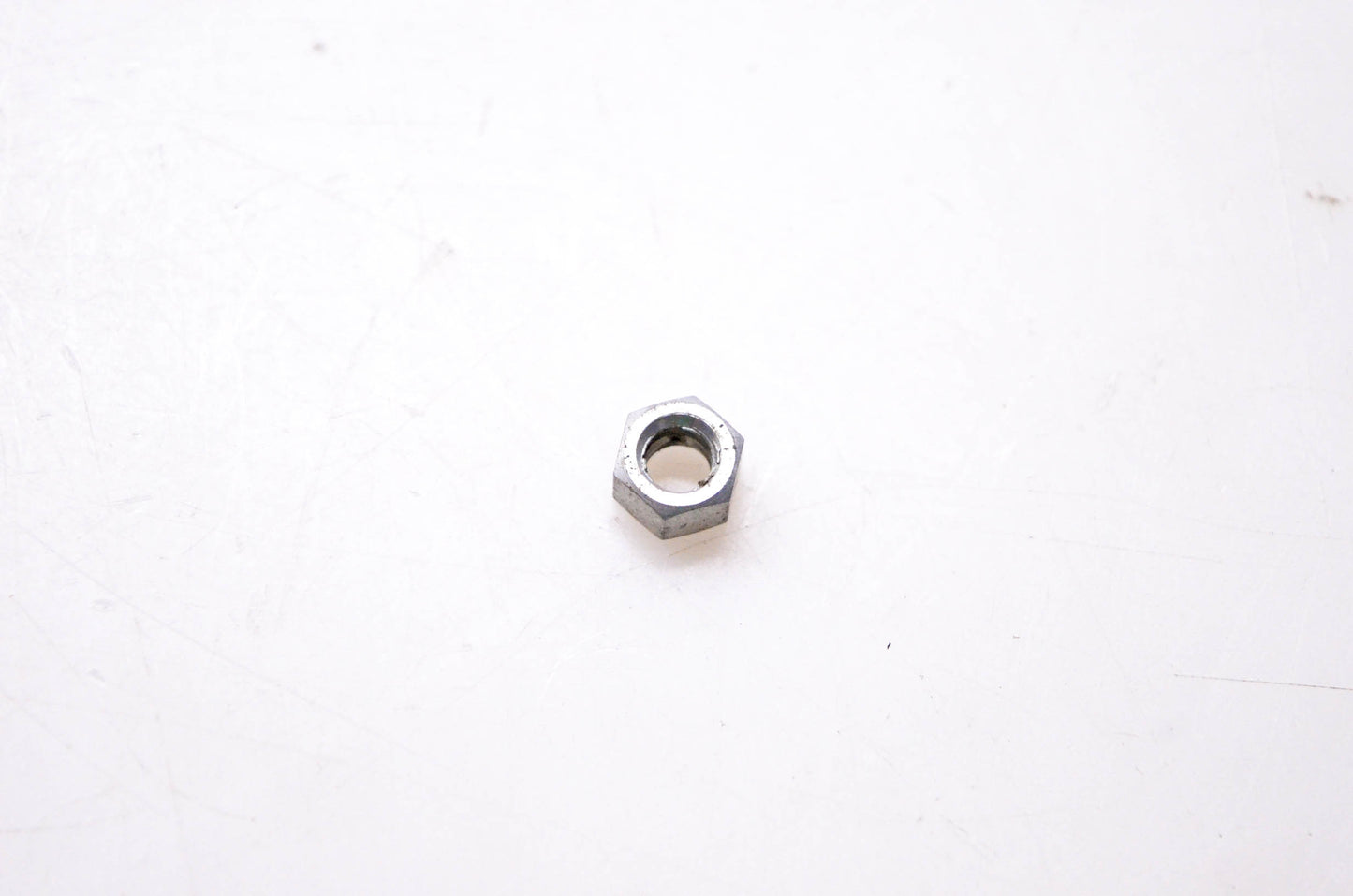 New OEM Briggs & Stratton 63426 Locknut NOS