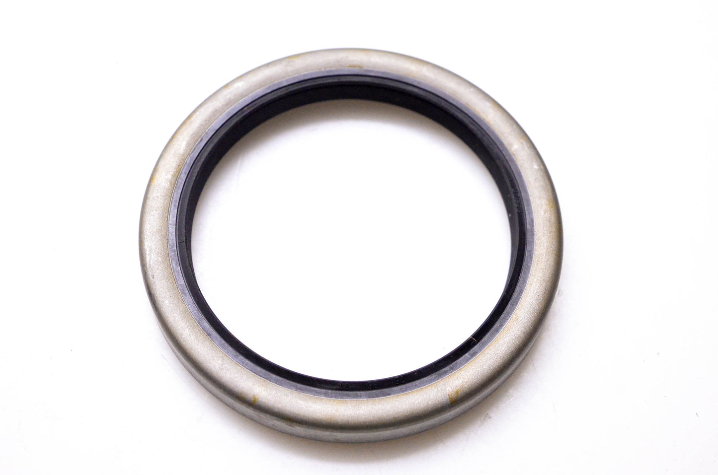 Total Source 64343-17900 Hub Seal NOS