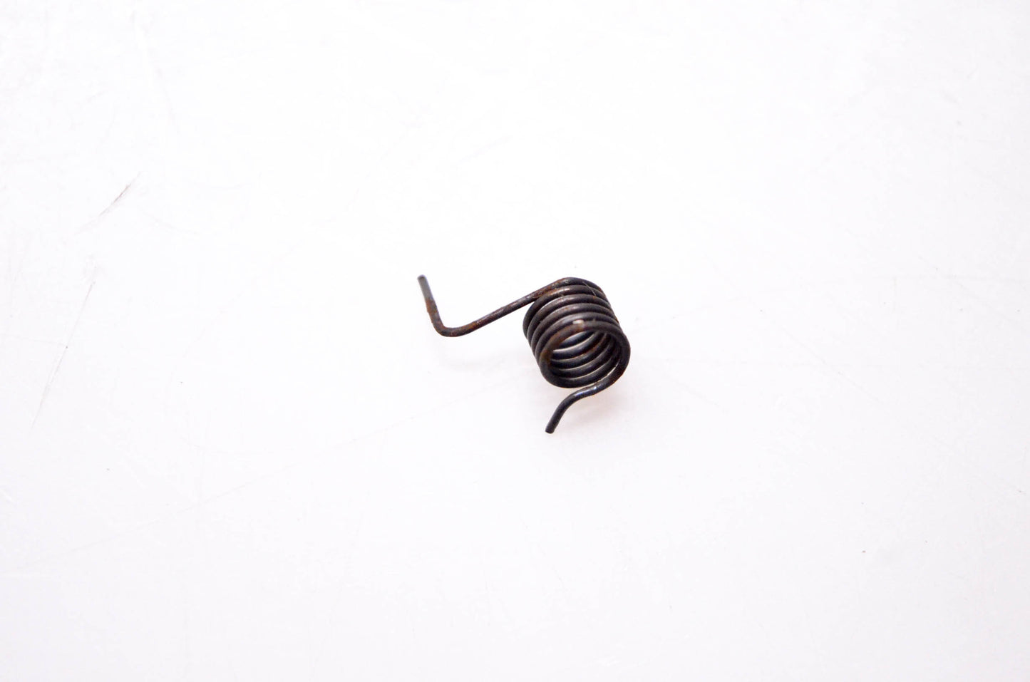 New OEM Tecumseh 590699 Spring NOS
