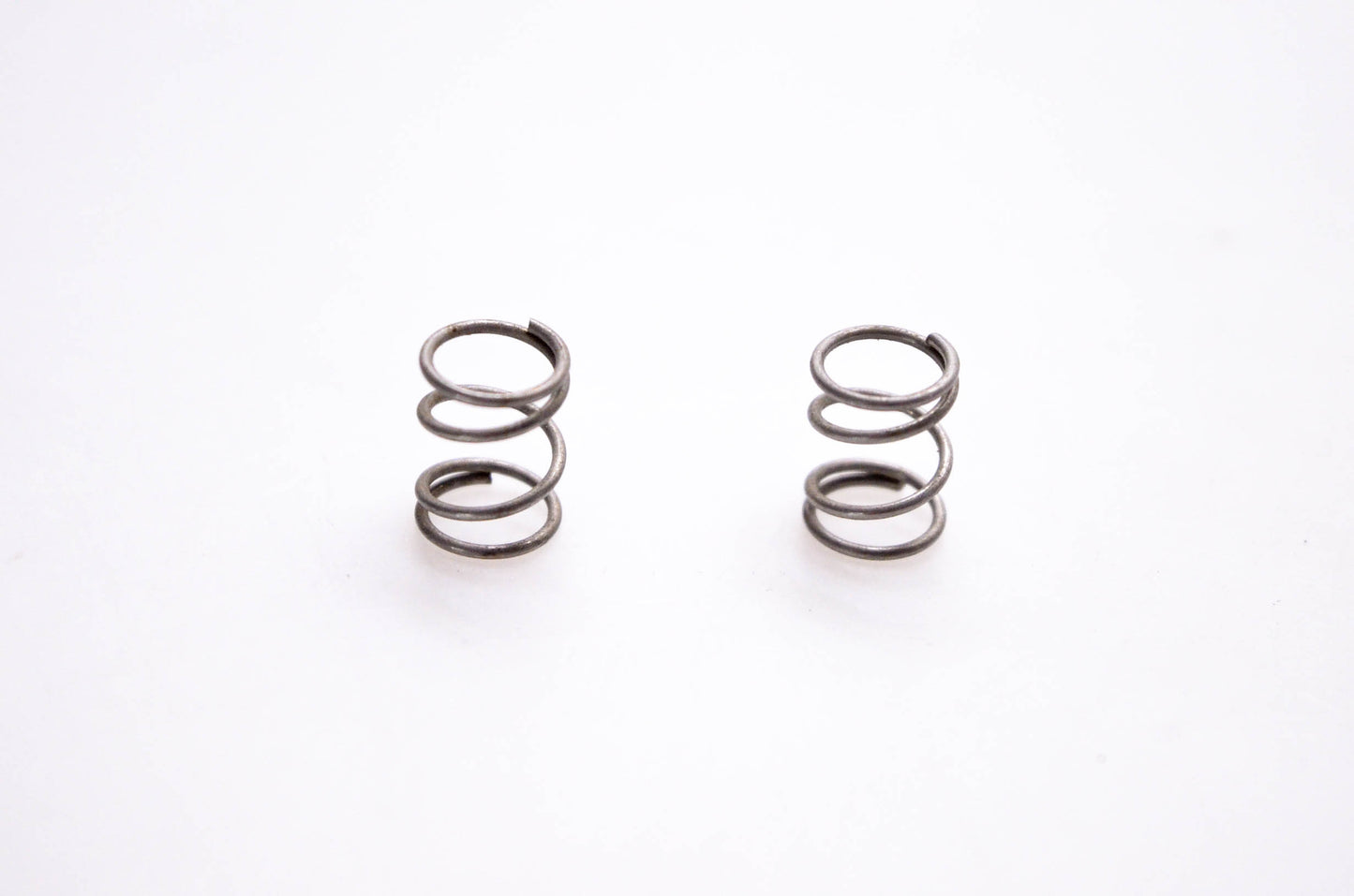 New OEM Tecumseh 590411 Springs Qty 2 NOS