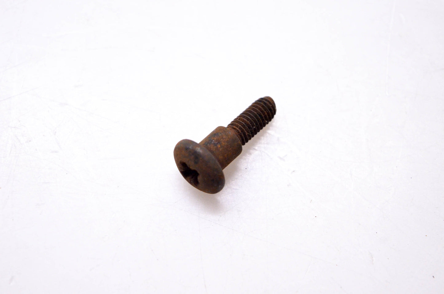 New OEM Tecumseh 590409A Screw NOS