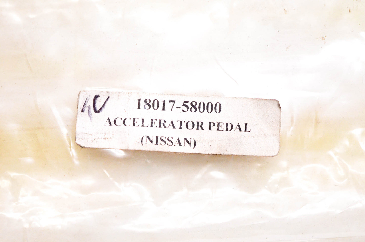 Nissan 18017-58000, AZ020999 Accelerator Pedal NOS
