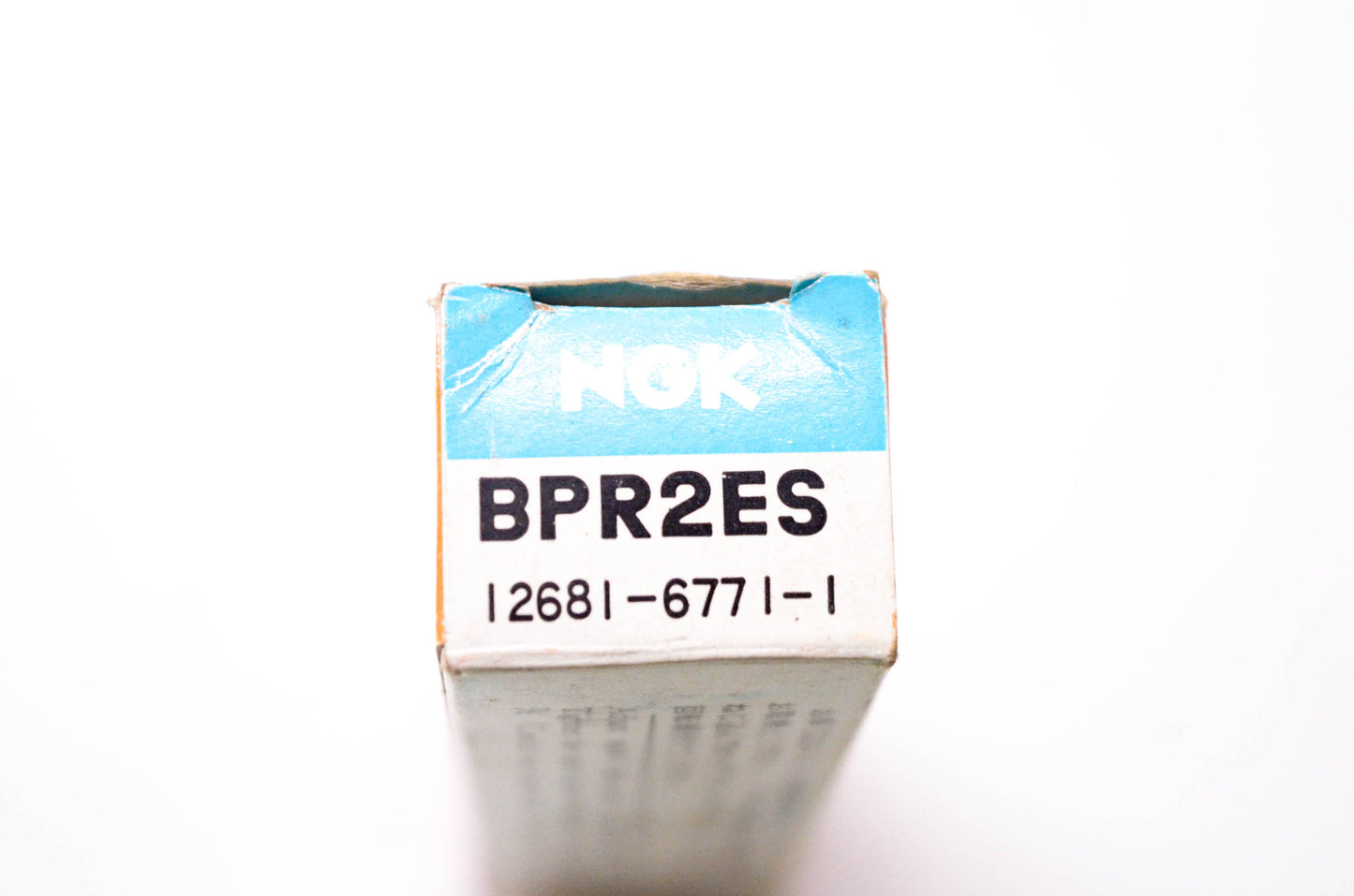 Kubota BPR2ES, 12681-6771-1 NGK Spark Plug NOS