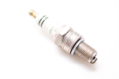 Nissan 22401-M7714B, 1225575, 0 241 225 575-032 Dura-Lift Spark Plug NOS