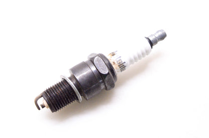 NGK BPR2ES, 2015 Spark Plug NOS