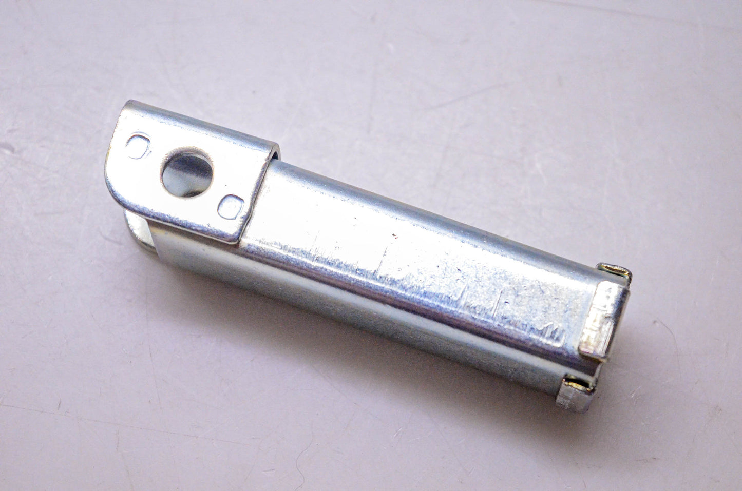 New OEM Yamaha 214-27421-00-00 Footrest NOS