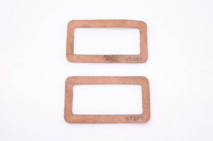 New OEM Briggs & Stratton 67527 Breather Gaskets Qty 2 NOS