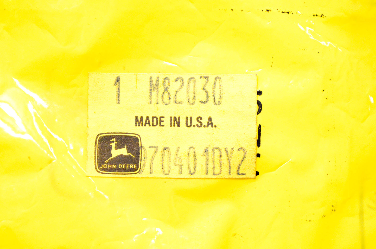 New OEM John Deere M82030, 970401DY2 Electrical Connector Terminal NOS