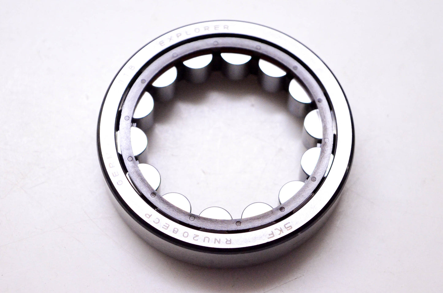 New OEM John Deere JD10494 Roller Bearing NOS