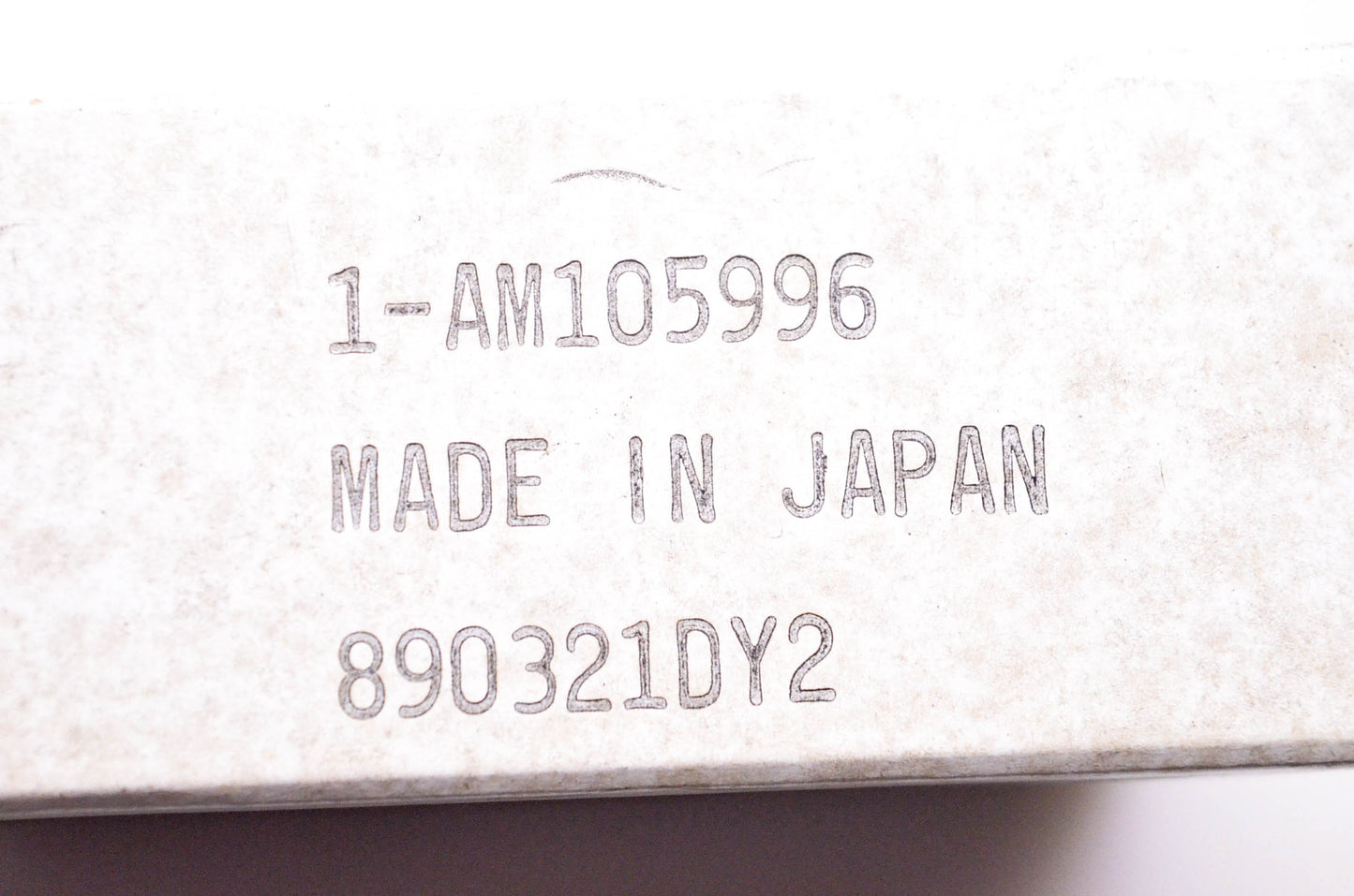 New OEM John Deere AM105996 Air Cleaner Cover NOS