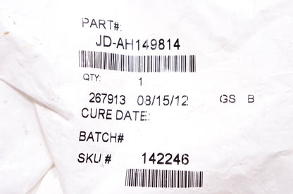 New OEM John Deere JD-AH149814 Seal NOS