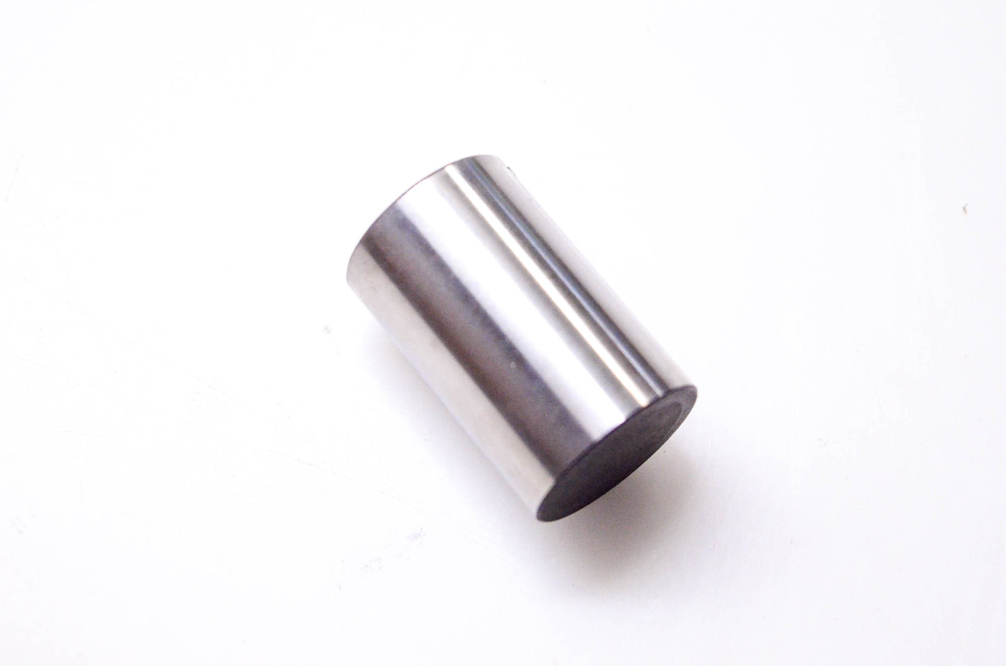 New OEM John Deere R27150 Bushing NOS