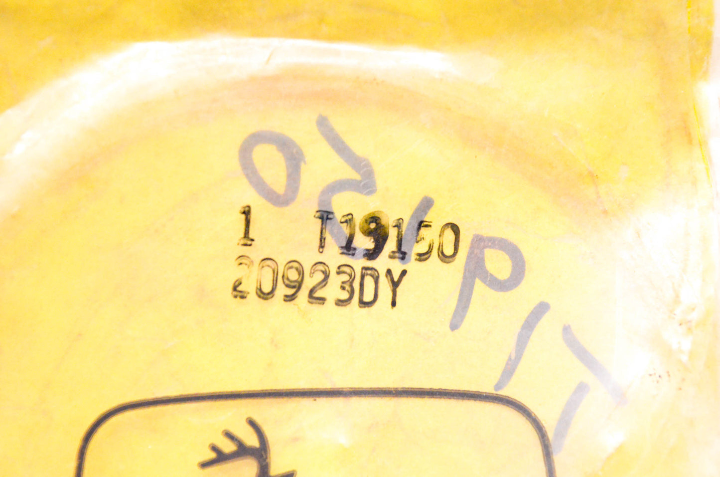 New OEM John Deere T19150, 20923DY Cap NOS