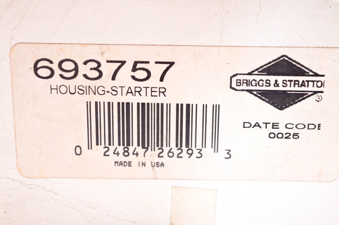 New OEM Briggs & Stratton 693757 Starter Housing NOS