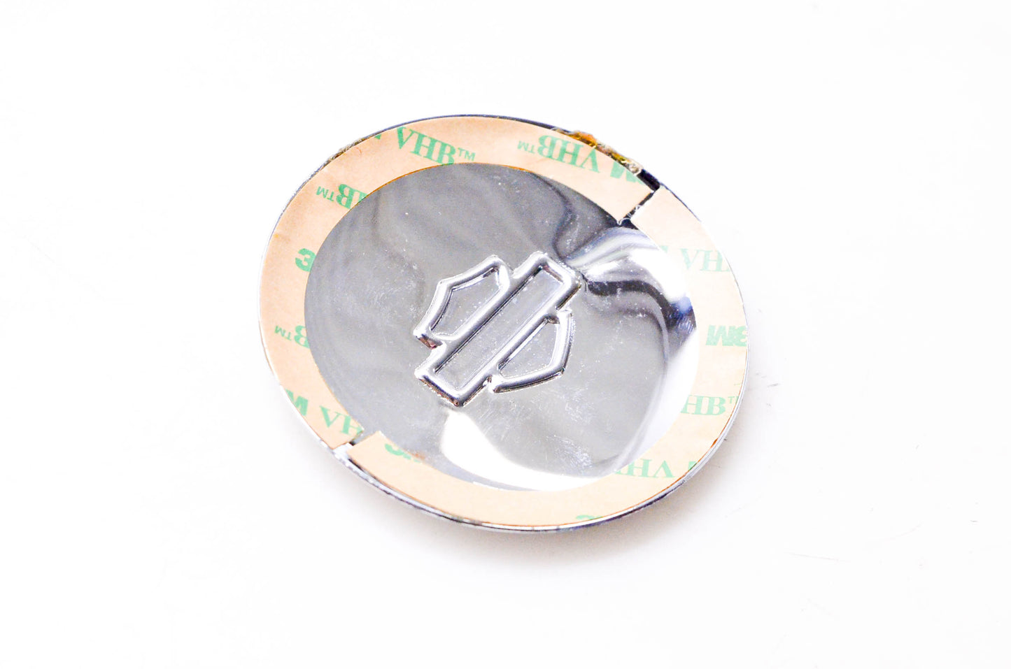 New OEM Harley-Davidson 99598-00 Chrome Fan Cover Medallion NOS