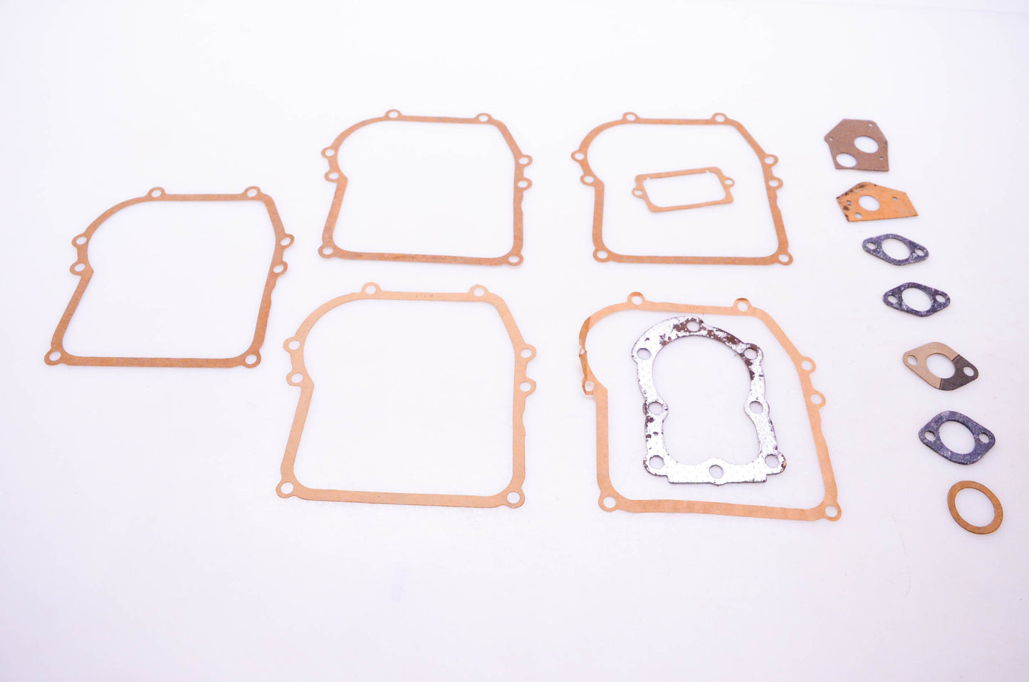 New OEM Briggs & Stratton 297275 Gaskets Incomplete NOS