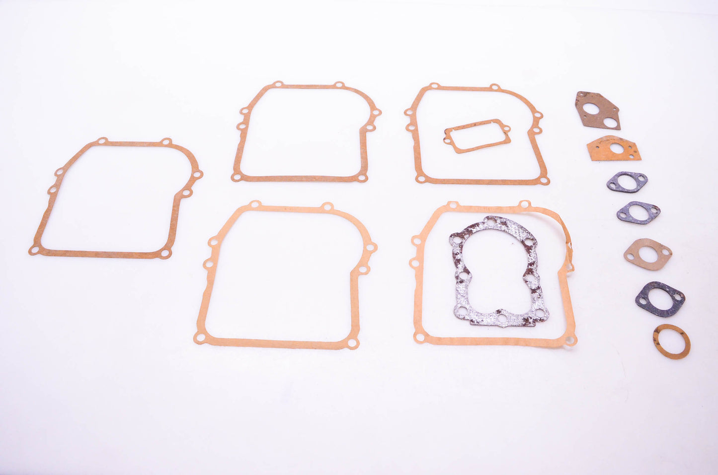 New OEM Briggs & Stratton 297275 Gaskets Incomplete NOS