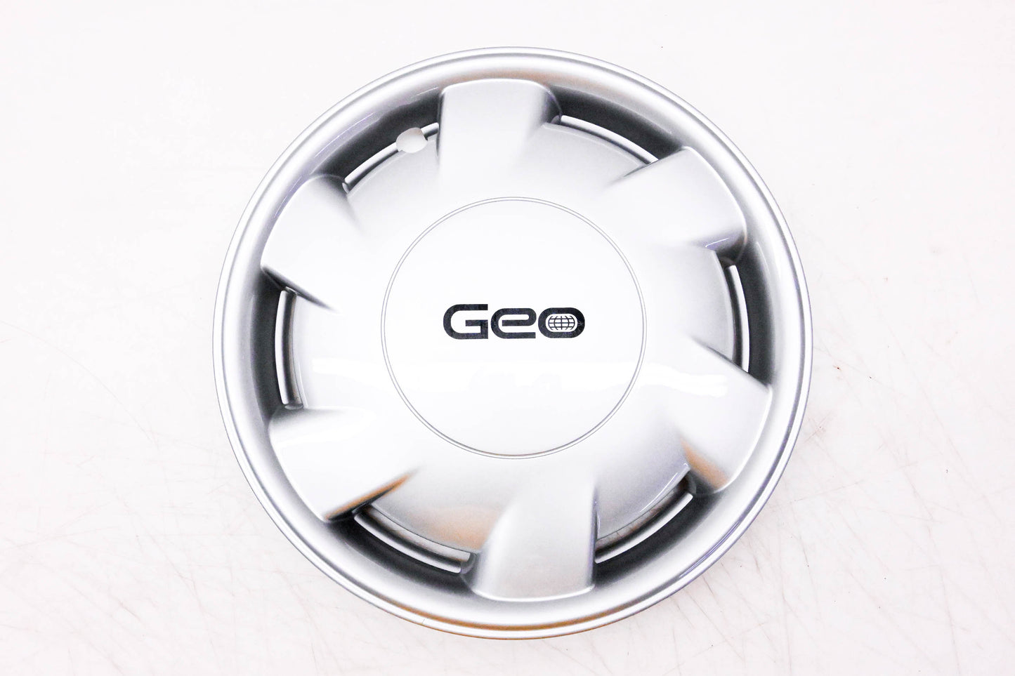 General Motors 10150807 13" Silver Wheel Hub Cap NOS