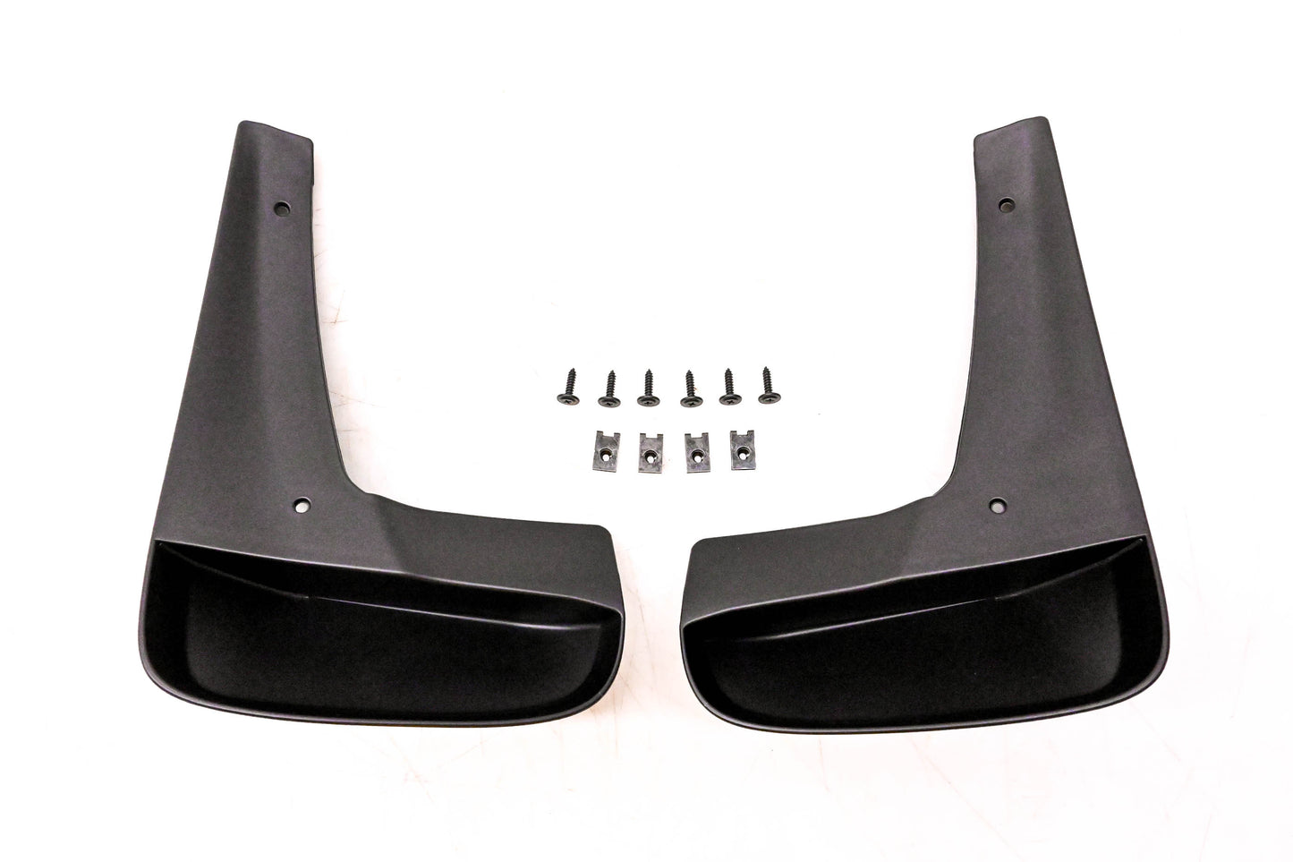 General Motors 12498917 Splash Guard Mud Flap Kit NOS