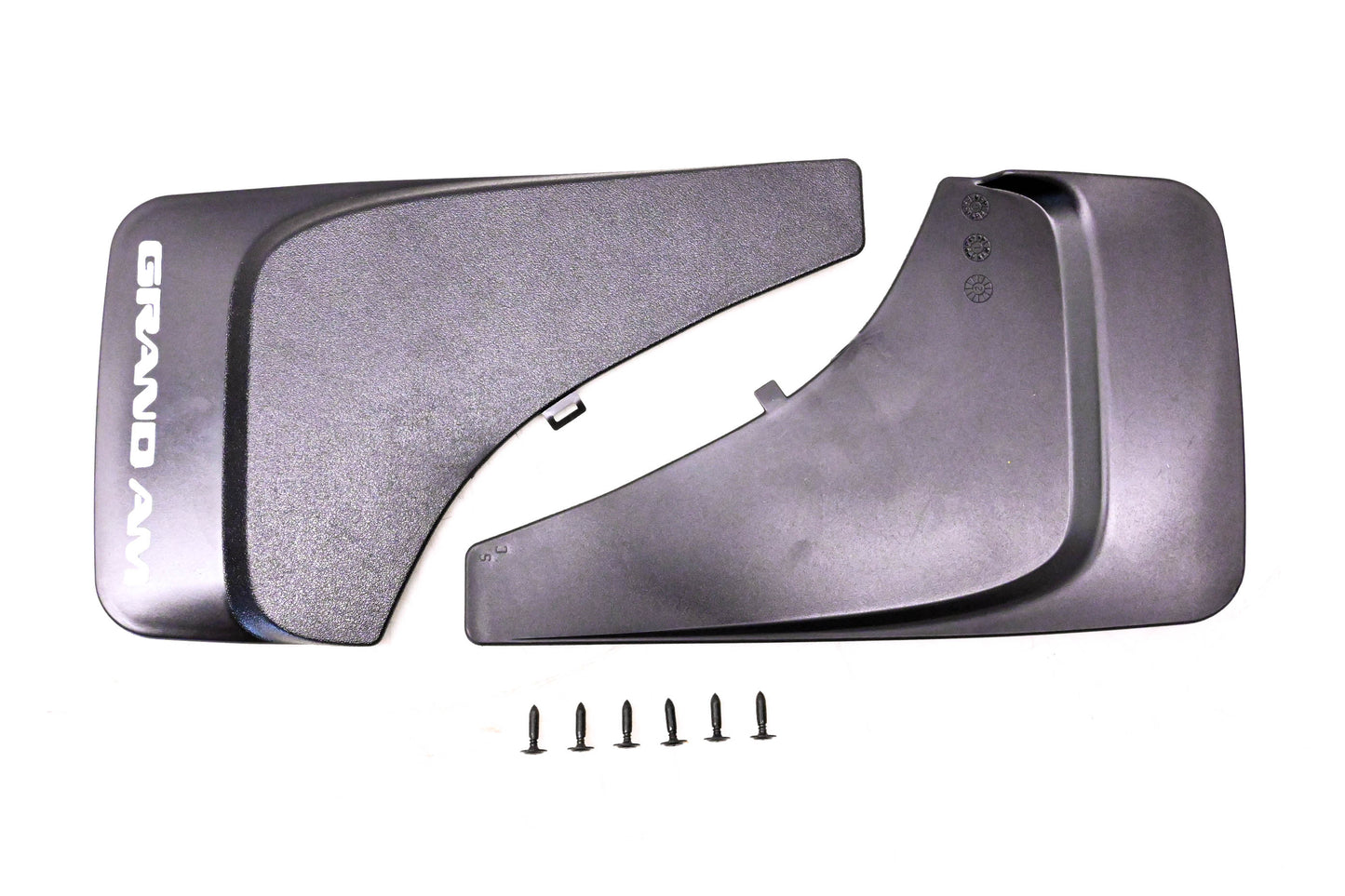 General Motors 12497396 Fender Splash Guard Kit NOS