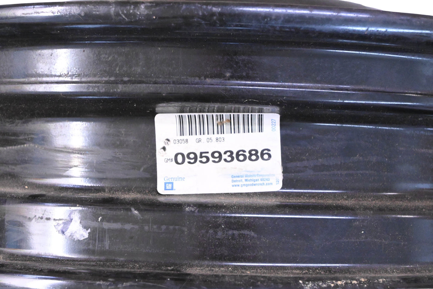General Motors 9593686 16" Black Steel Wheel Rim NOS