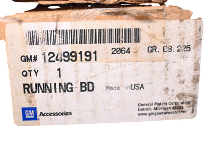 General Motors 12499191 Running Board Step Kit NOS