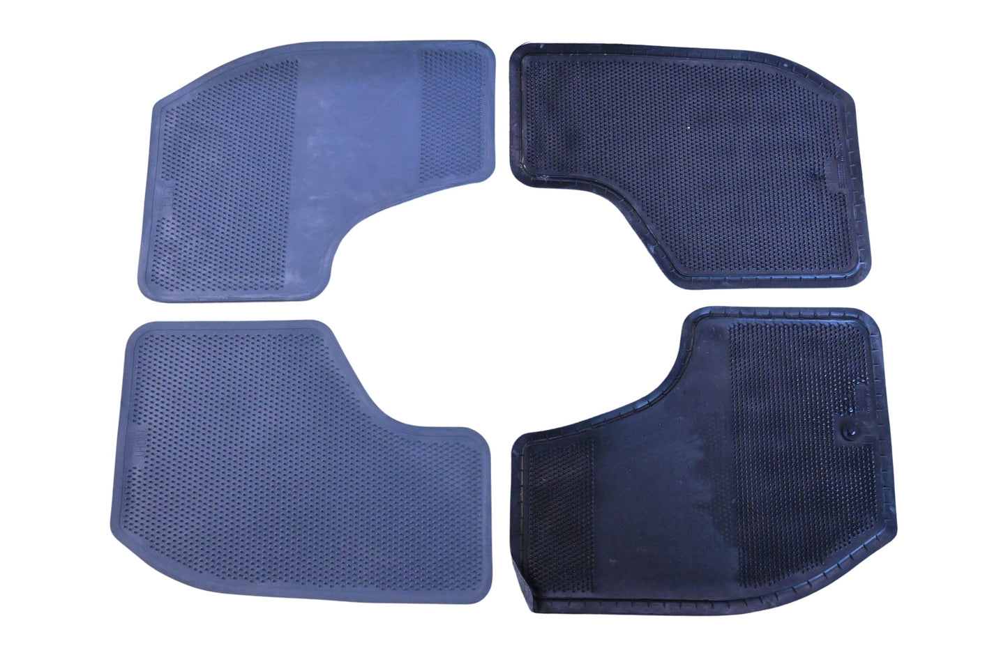 General Motors 12370892 Front Carpet Mat Kit NOS