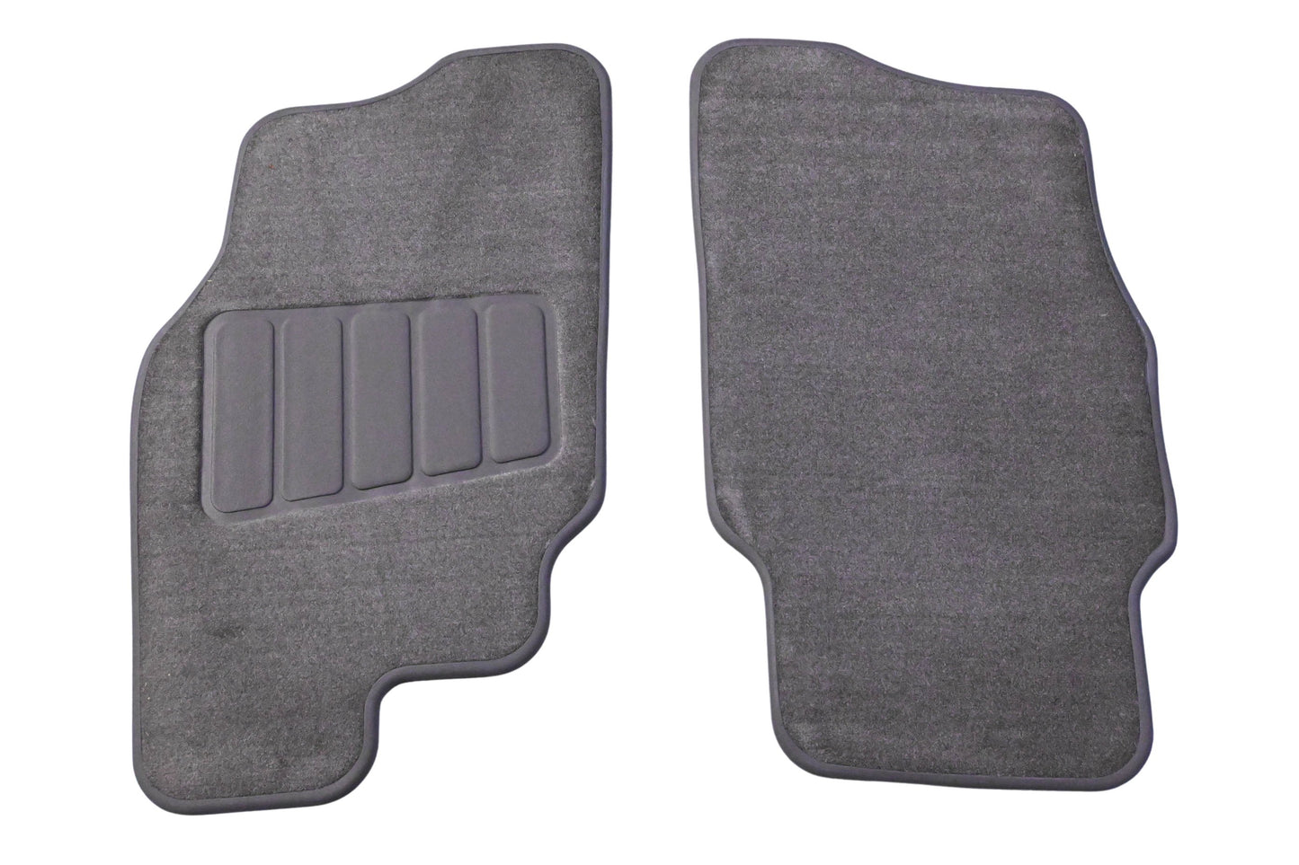 General Motors 12497701 Front Carpet Mat Kit NOS