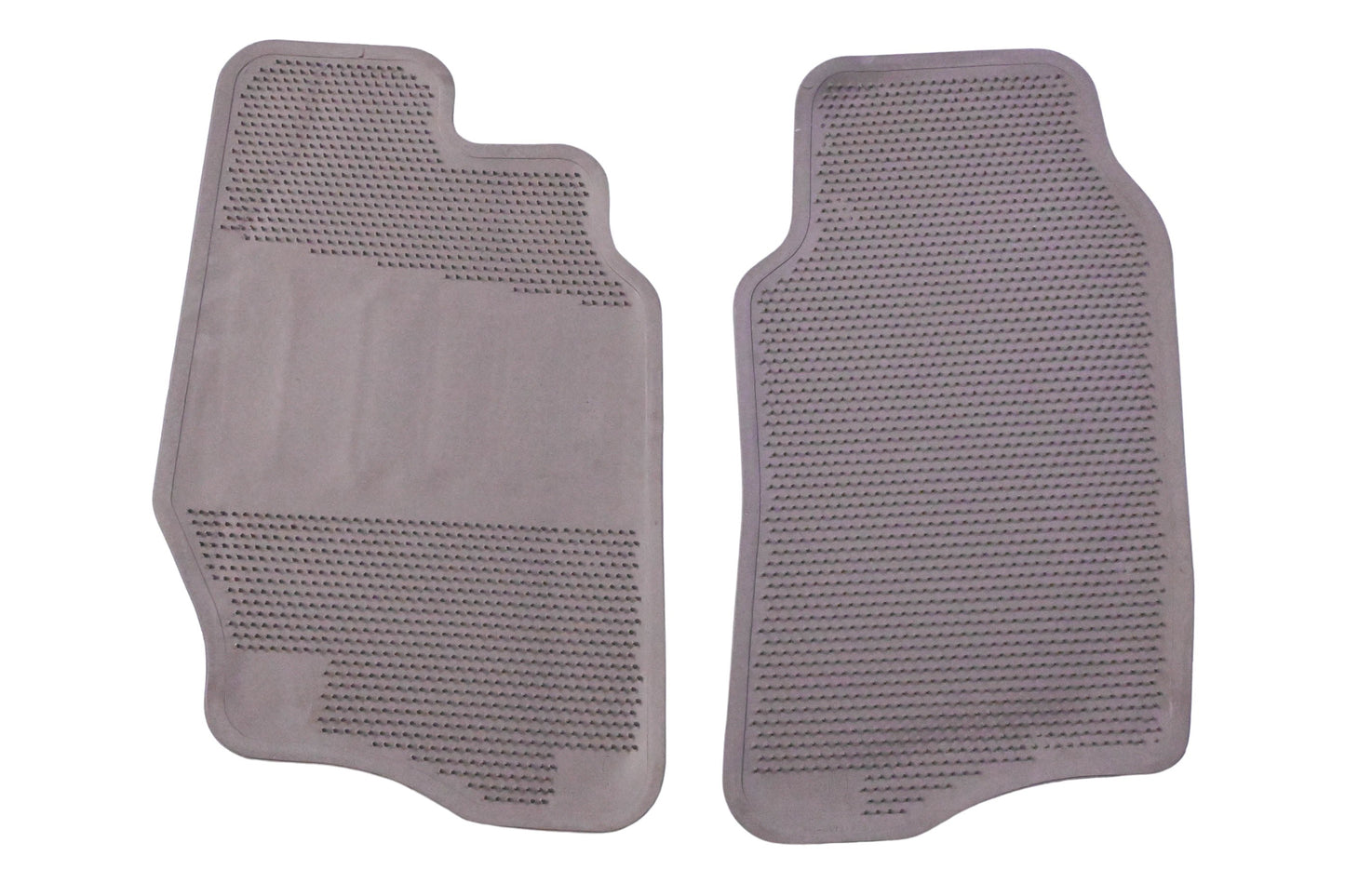 General Motors 12497856 Front Carpet Mat Kit NOS