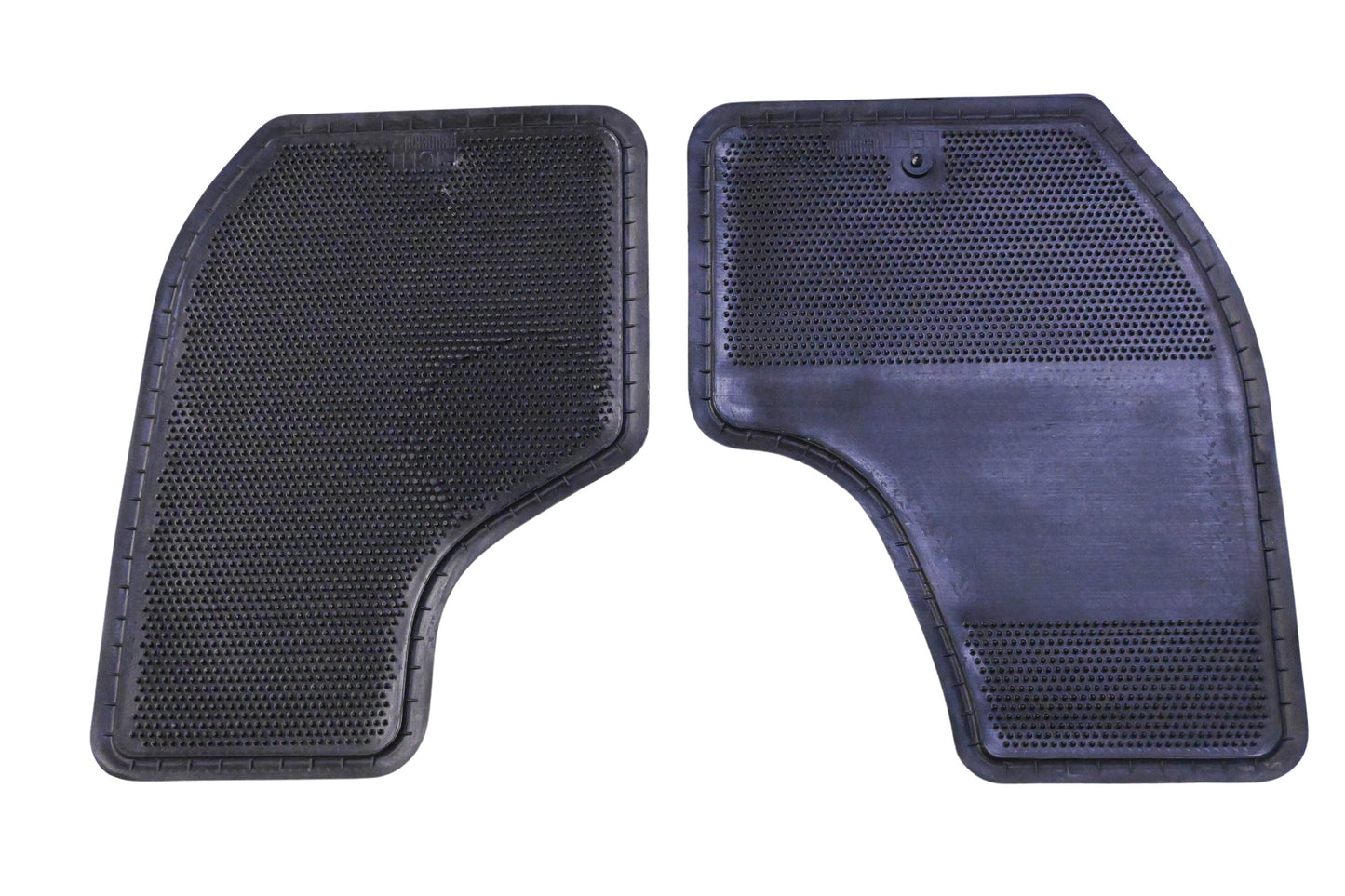 General Motors 12371413 Front Carpet Mat Kit NOS