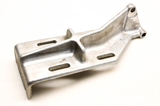 Mack 209RDF48B, 209RDF47A KAO bracket NOS
