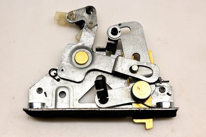 Mack 84169518, 9QX46AM, 45387 Hood Latch NOS