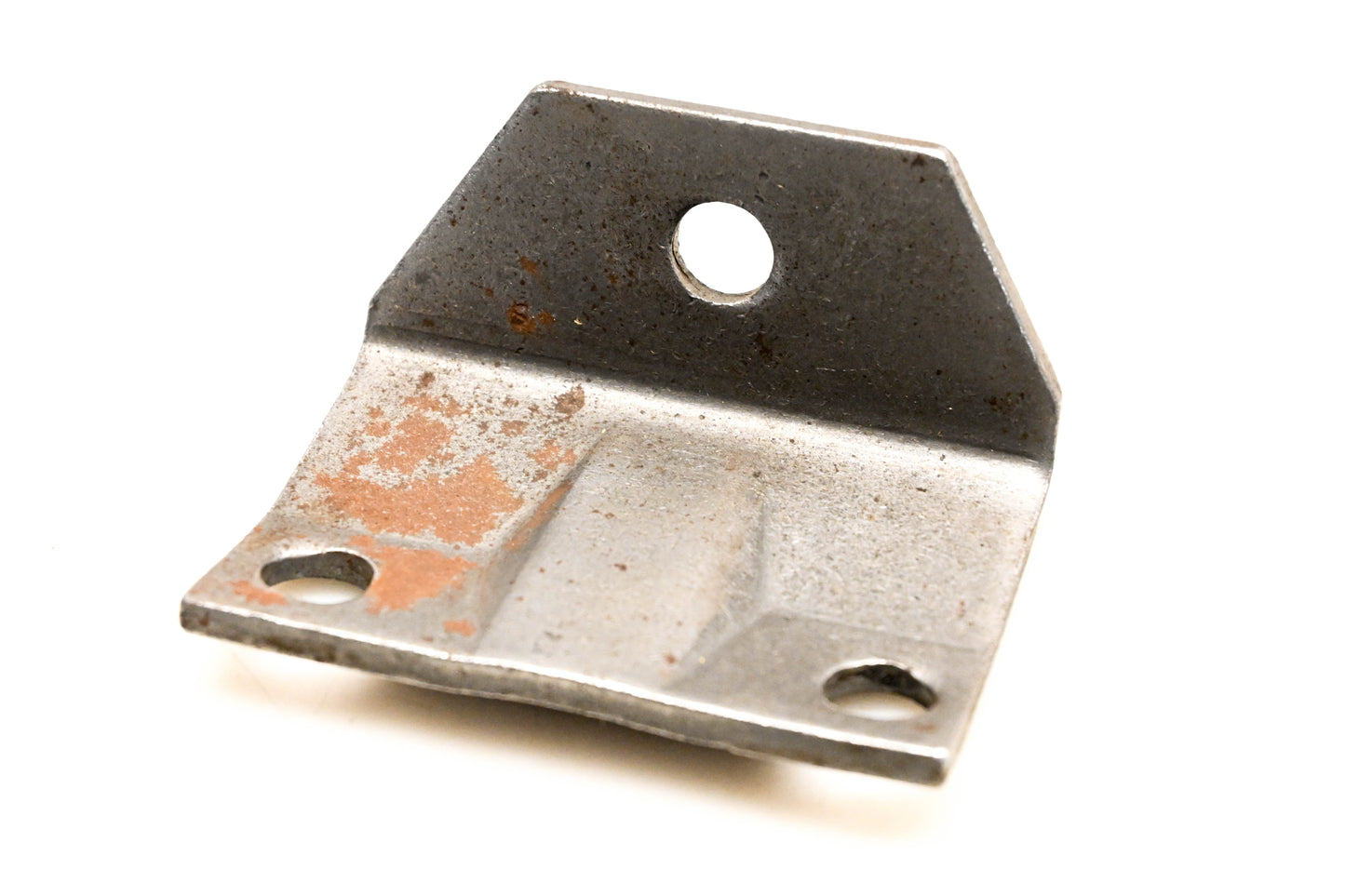 Mack 138GB227 Bracket NOS