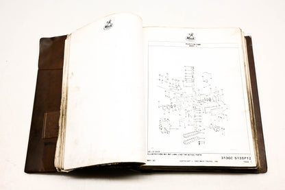 Mack AY010-17 1985 Model R688ST Customized Parts Book