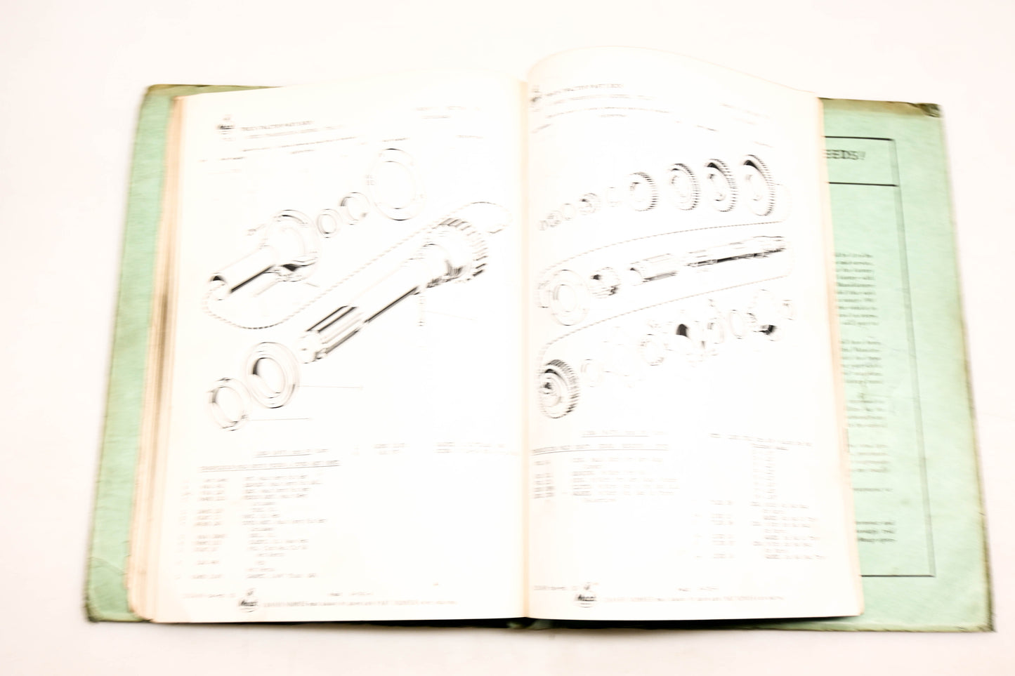 Mack 8741 1970 Model U685T Parts List Manual