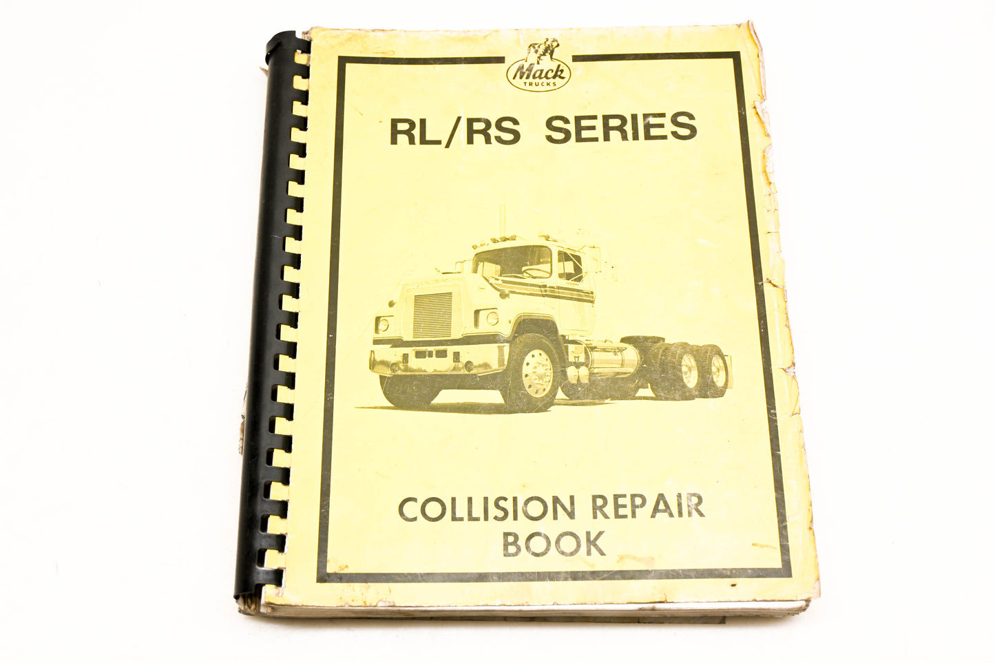 Mack DP036-10 1989 RL/RS Series Collision Repair Book