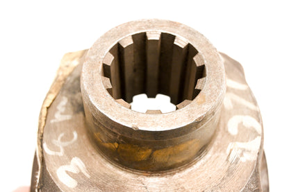Mack 38MU237P2 Spicer Yoke