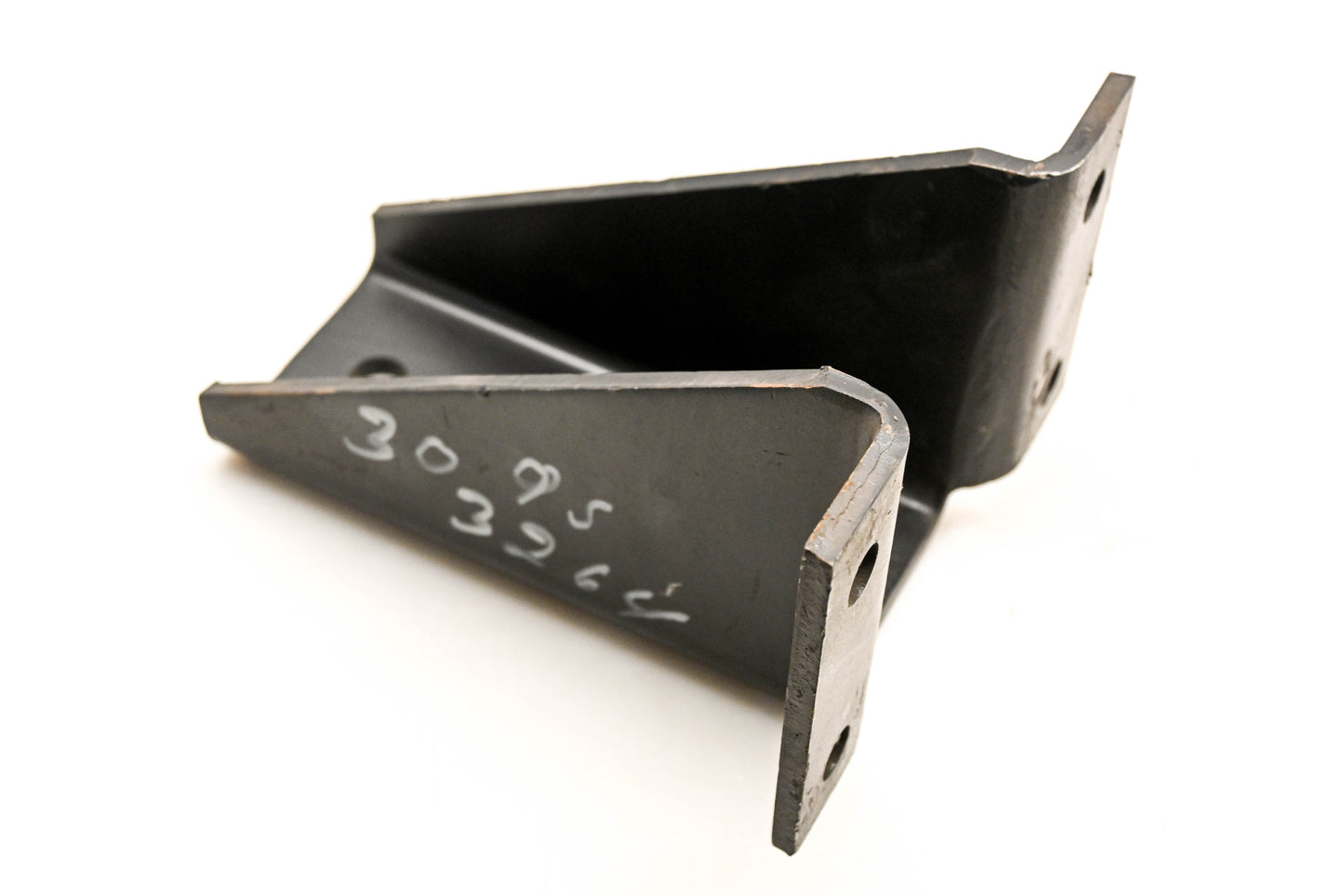 Mack 30QS3264 Support Bracket NOS