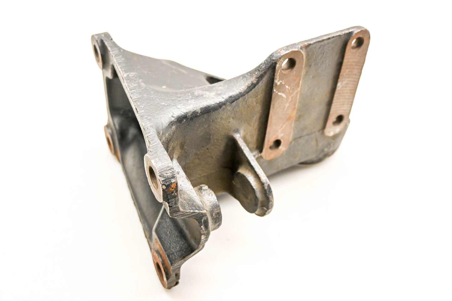 Mack 77QS2174P6, 77QS494 Bracket NOS