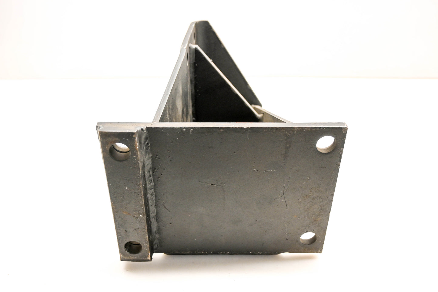 Mack 77QS576 Bracket NOS