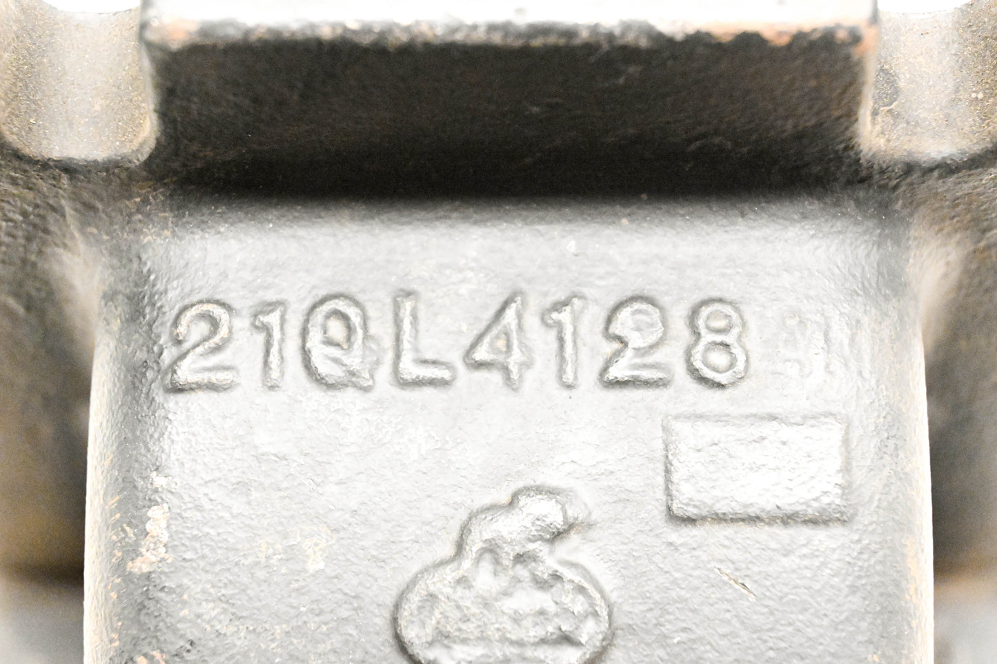 Mack 21QL4128A Bracket NOS